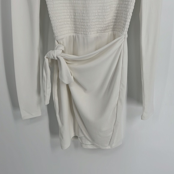 Lovers and Friends Devon Dress in White Small - Picture 5 of 8